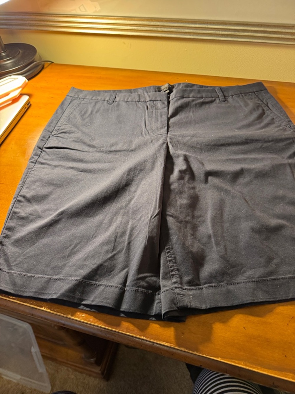 J. Crew Women’s Brand new! Navy Flat-Front Chino Shorts size 14